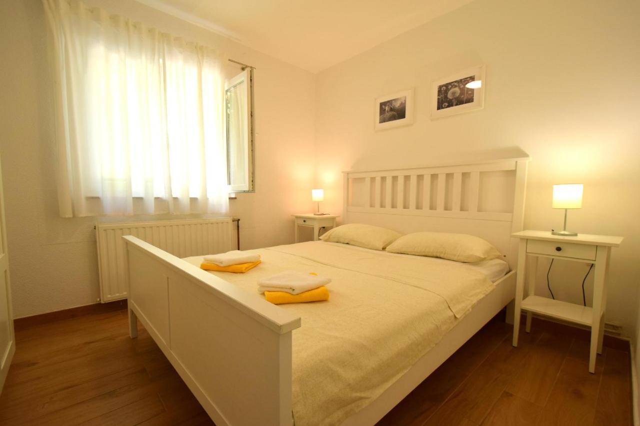 Apartments Julia Čižići Bagian luar foto
